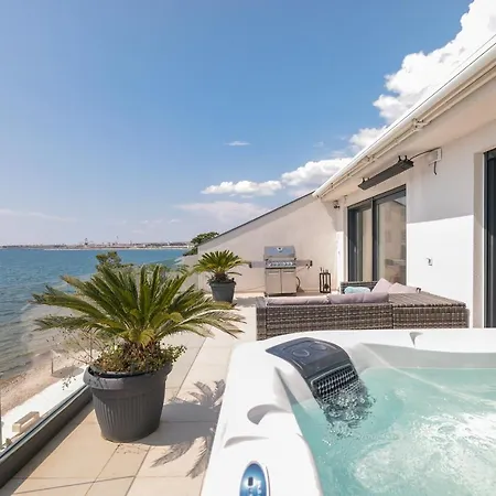 Penthouse Sky With Private Jacuzzi On 公寓 *