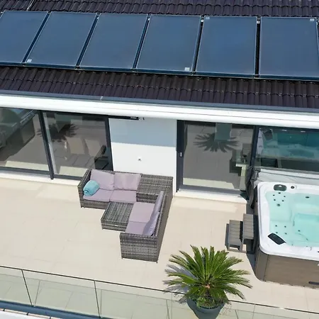 Penthouse Sky With Private Jacuzzi On 公寓 比比涅